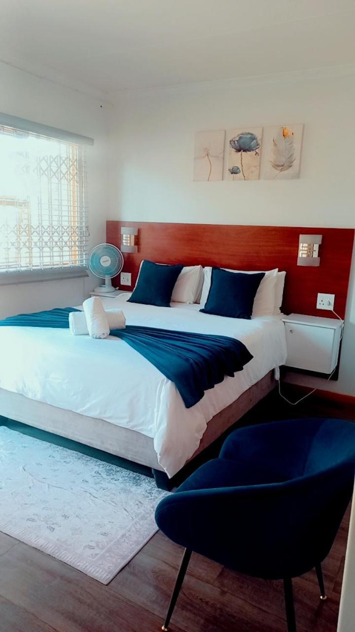 Eagle'S Nest B&B Куинстаун Экстерьер фото